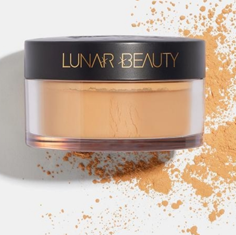 Lunar Beauty Lunarversal Setting Powder • Translucent Medium • 0.71 Oz